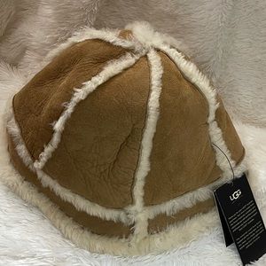 UGG Bucket Hat